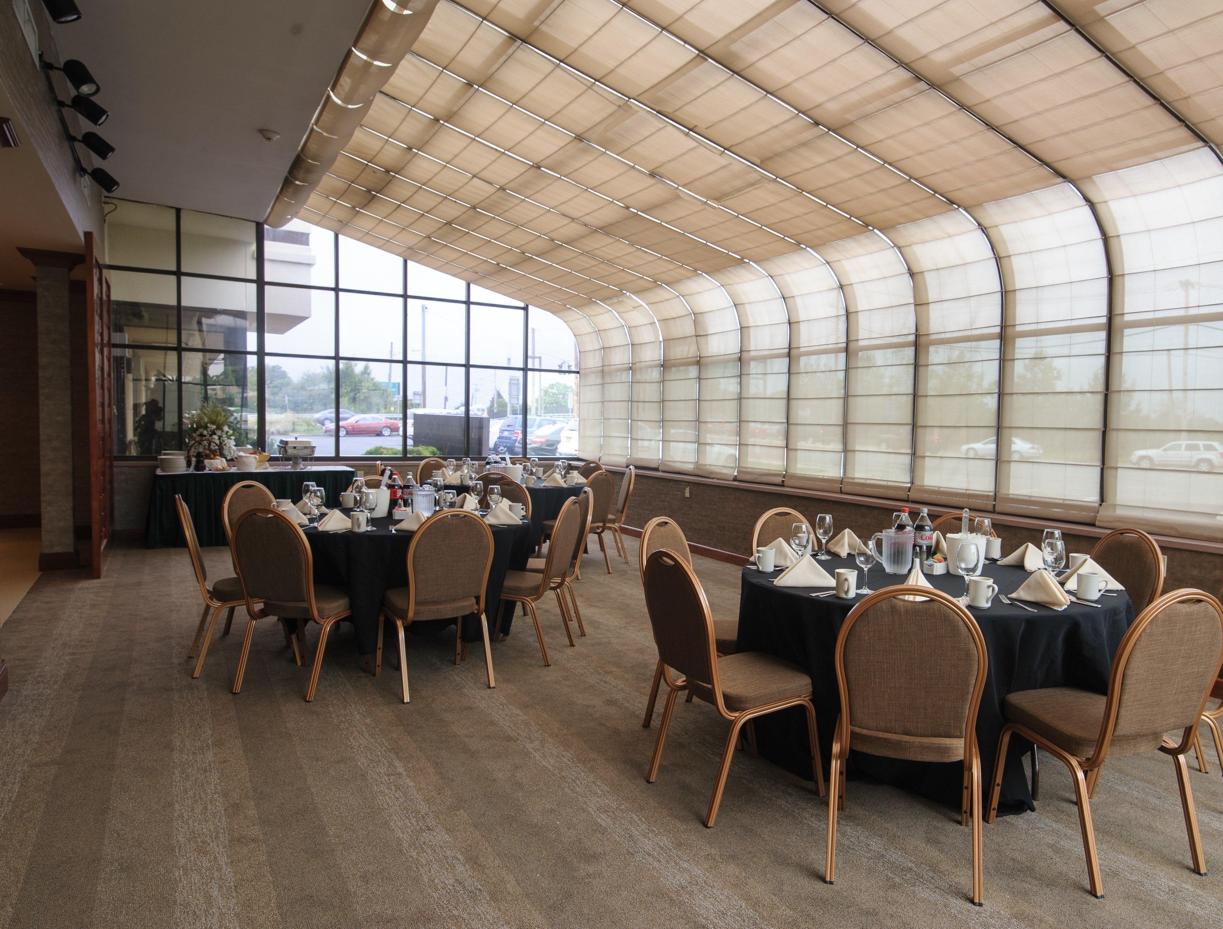 Holiday Inn Plainview-Long Island By Ihg Ngoại thất bức ảnh