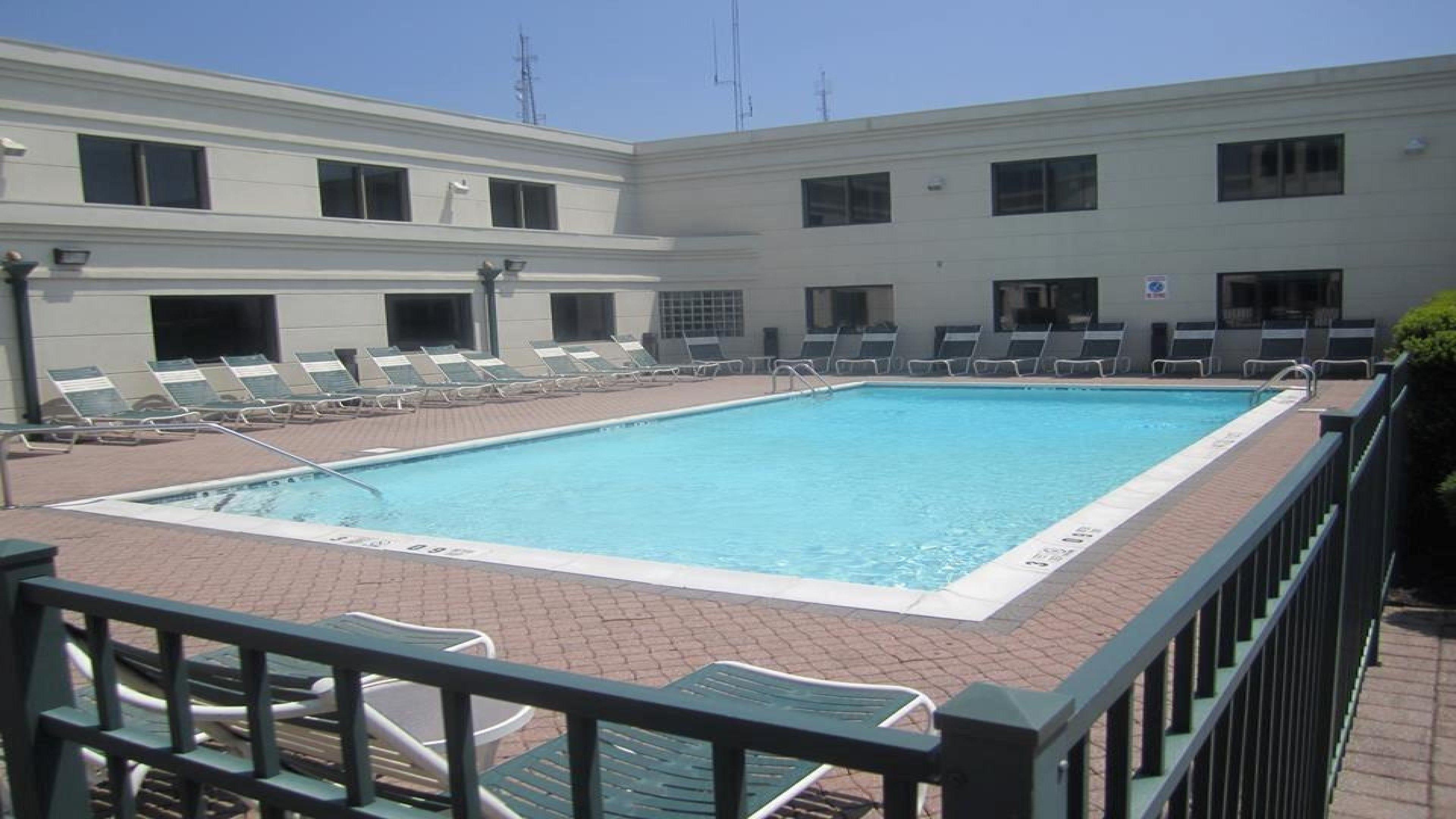 Holiday Inn Plainview-Long Island By Ihg Ngoại thất bức ảnh