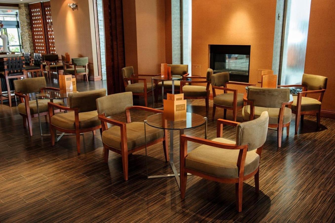Holiday Inn Plainview-Long Island By Ihg Ngoại thất bức ảnh